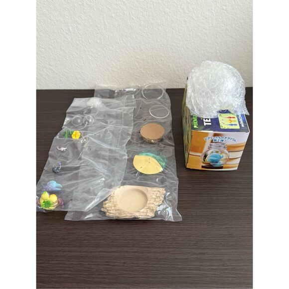 RE-MENT Pikmin Terrarium Collection 2 Figure - Battle On The Beach - Picture 4 of 4